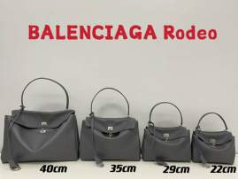 Picture of Balenciaga Handbags _SKUfw177415409fw